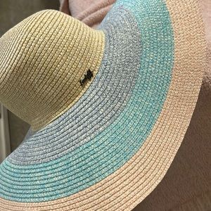 Women’s woven floppy hat (pink blue purple pastels)